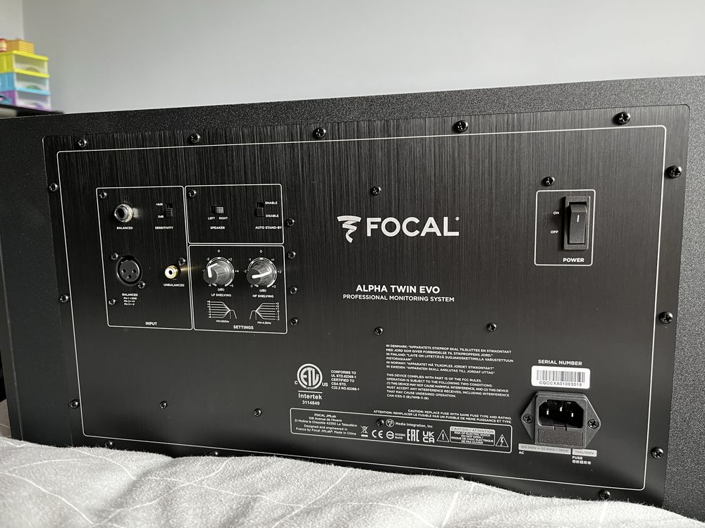 Monitory Focal Alpha Twin