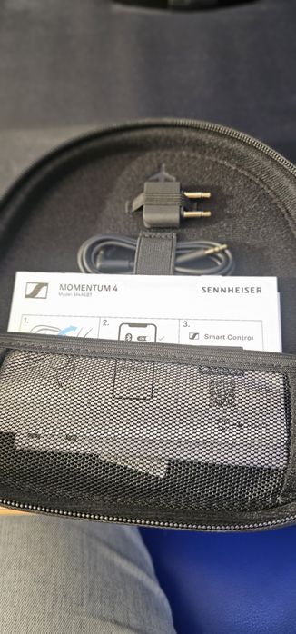 Sennheiser  MOMENTUM 4 (novos)