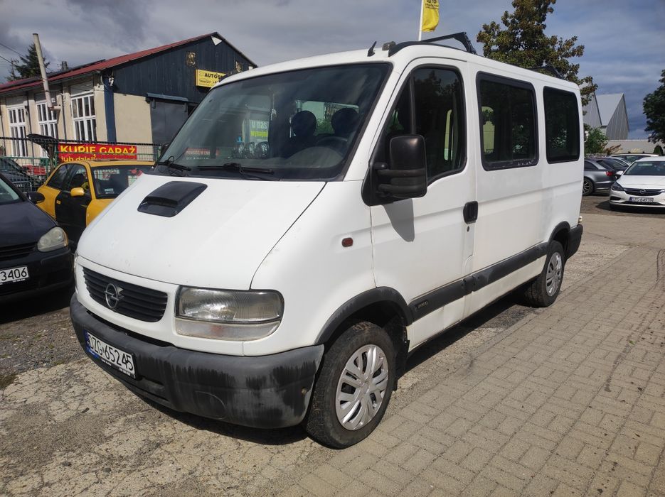 Opel Movano 1.9 diesel zadbany może być 9 osobowy