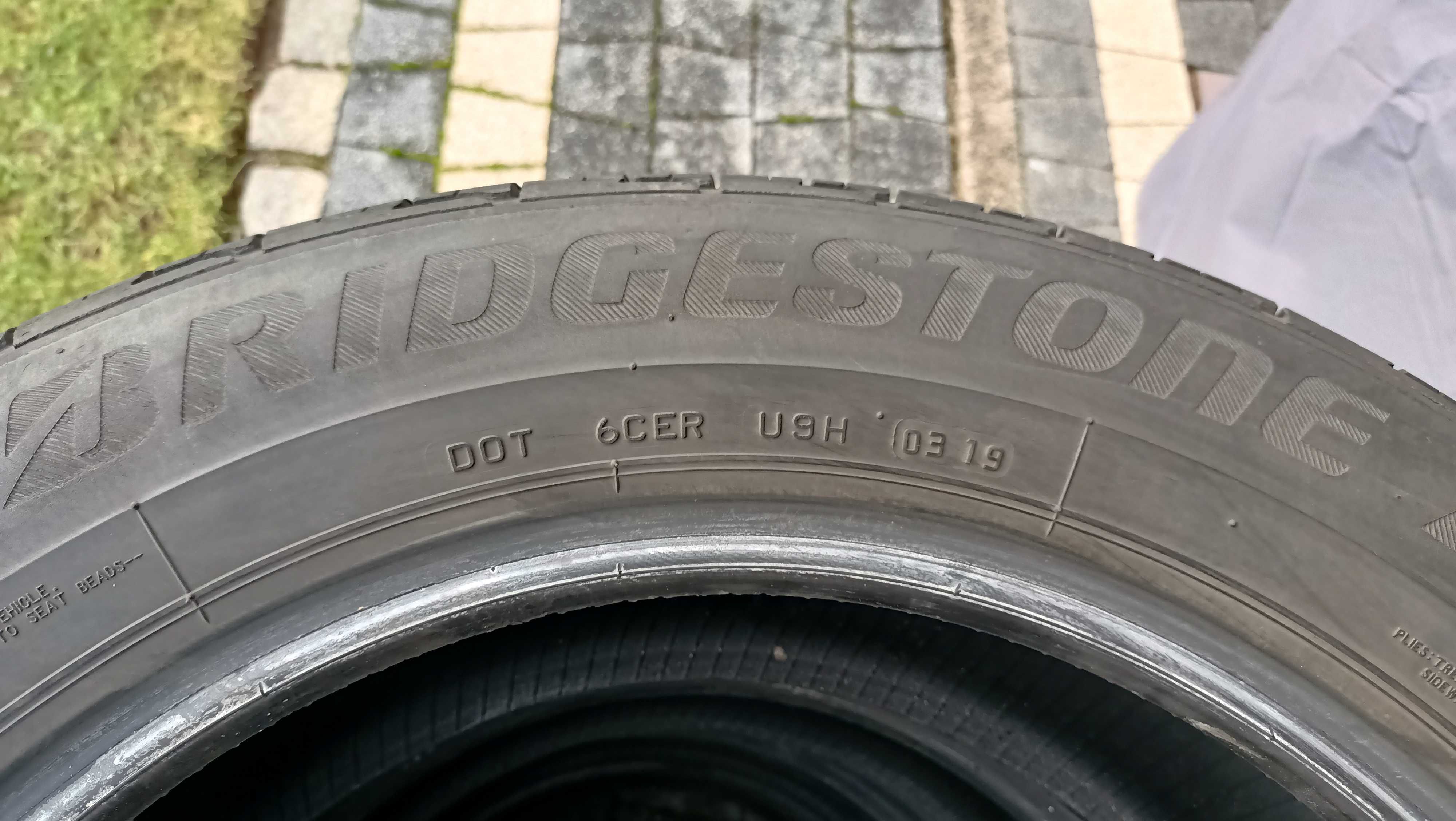 Bridgestone Dueler H/P Sport 215/60 R17 96H