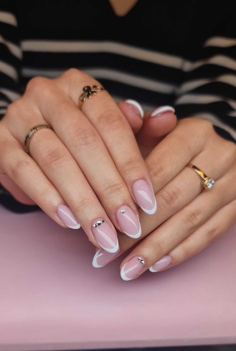 Manicure hybrydowy, żelowy Praga-Południe