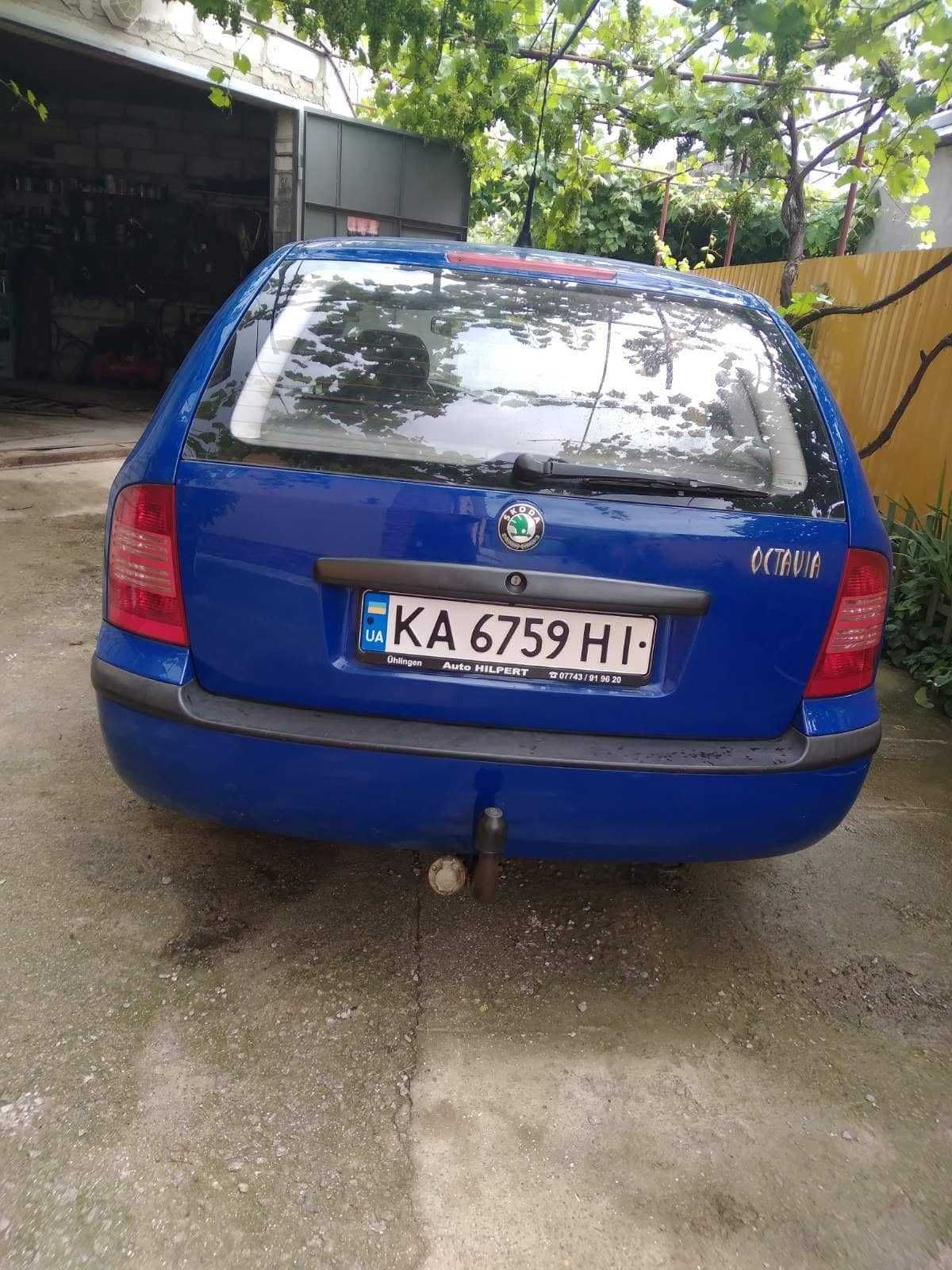 Skoda Octavia 2004 1.6 MPI MT