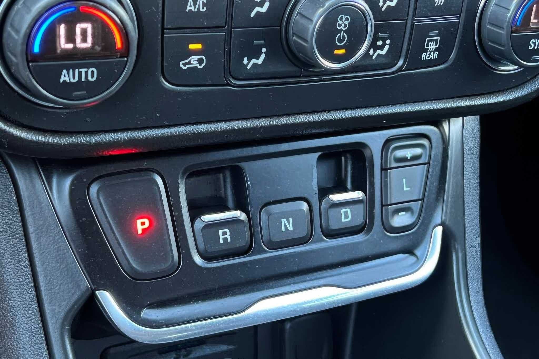 2020 GMC Terrain SLT FWD