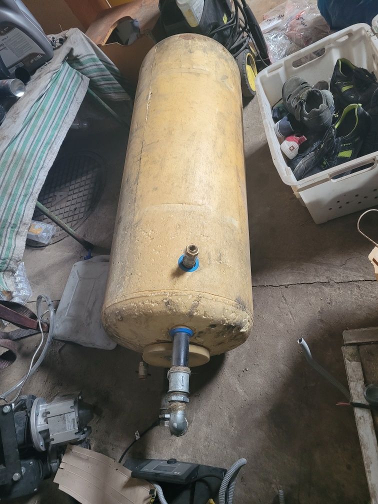 Bojler z wężownico 300l