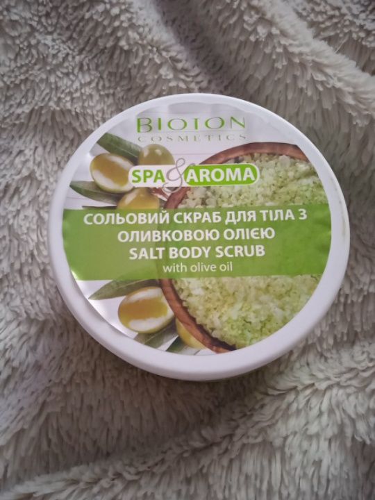 Сольовий скраб для тіла з оливковою олією Bioton Cosmetics Spa & Aroma