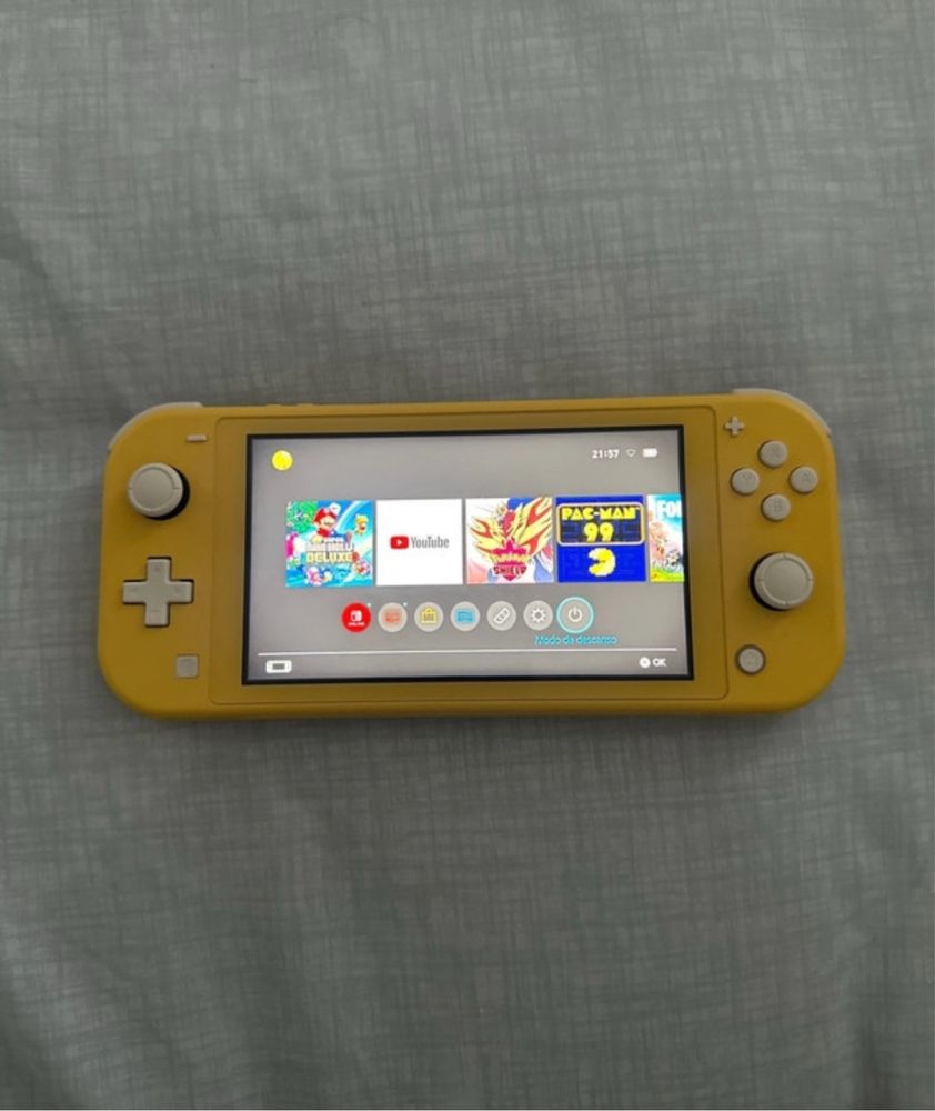 Nitendo Swtich + Jogo Super Mario Bros Deluxe