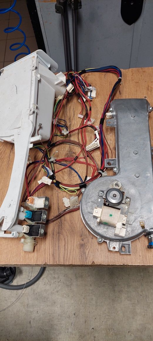 Pralko suszarka części Hotpoint Ariston Aqualtis