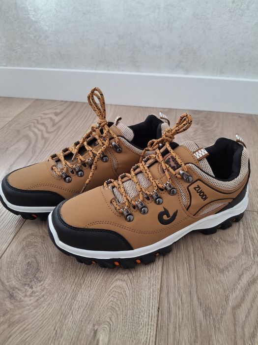 Кросівки осінні, жіночі, чоловічі