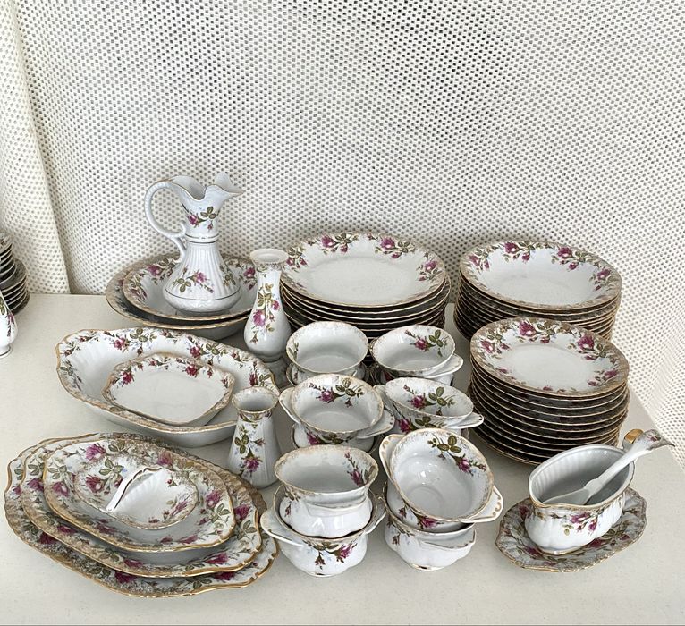 Zestaw obiadowy porcelana Chodzież różyczki