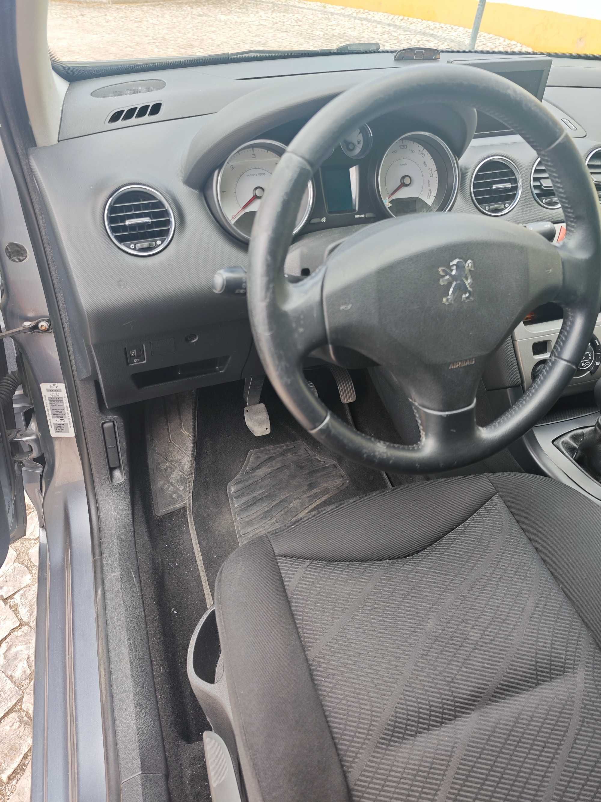 Peugeot 308 sw navteq