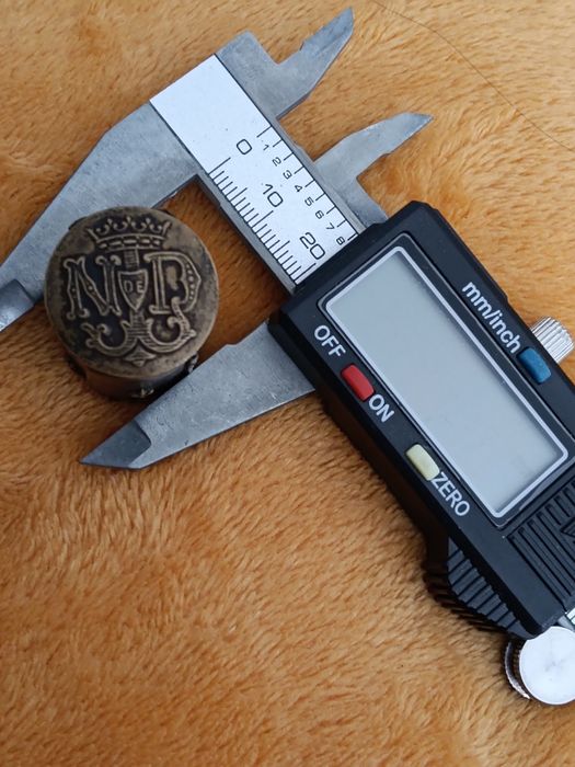 Zabytkowy relikwiarz