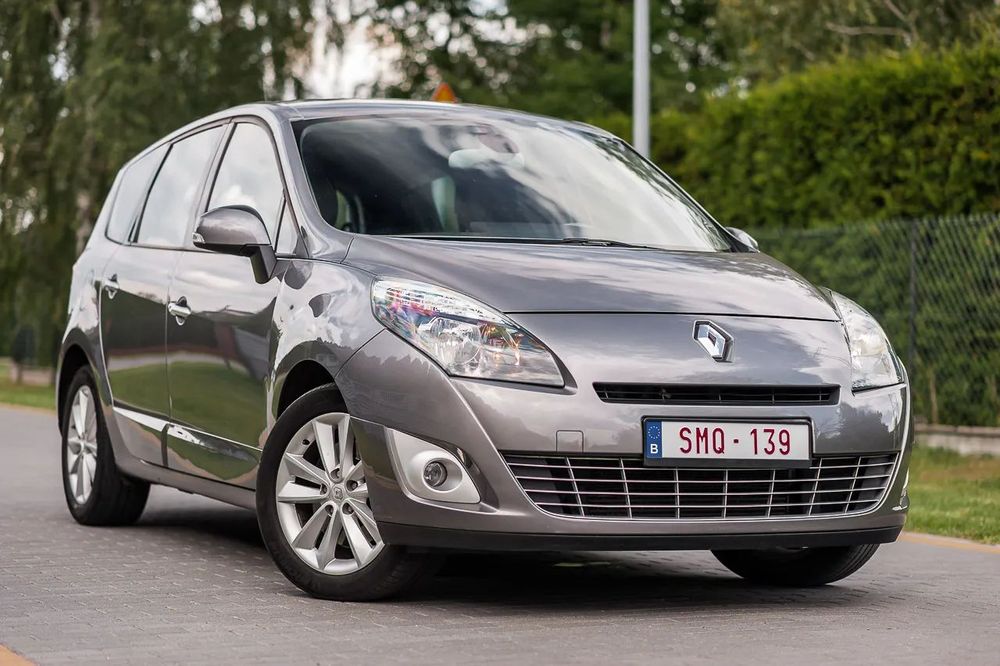 Renault Grand Scenic 2.0DCI(150KM),Automat,Nawigacja,7osób,Privilage!!!