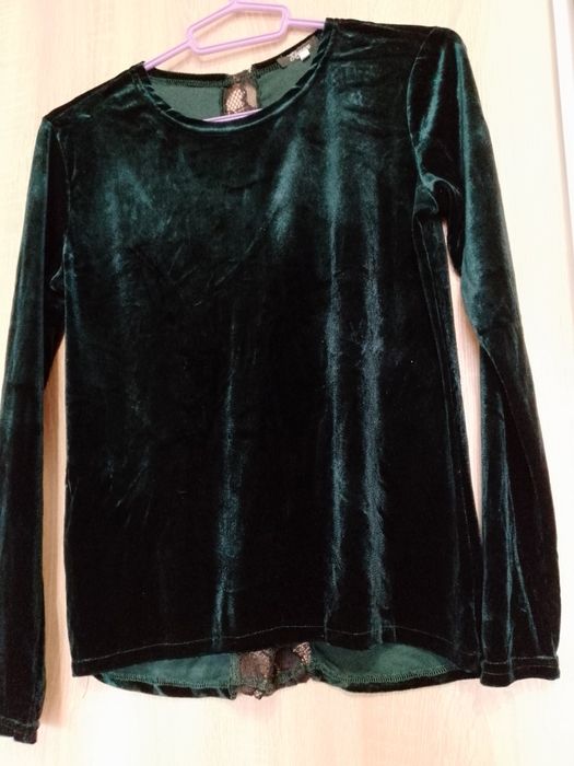 Велюрова жіноча кофта 46 р