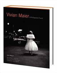 Книга - фотоальбом "A Photographer Found" Vivian Maier.