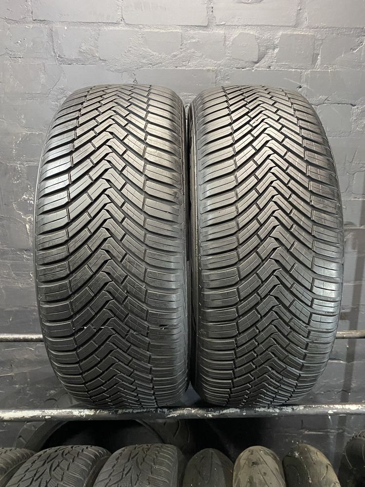 2шт 235/55 R18 Continental AllSeasonContact