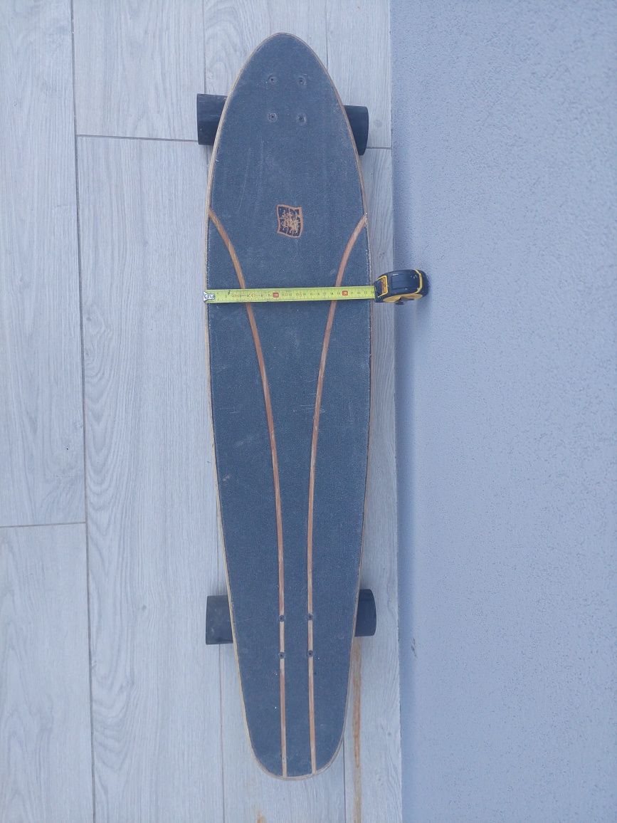4 Skates Longboard como novos