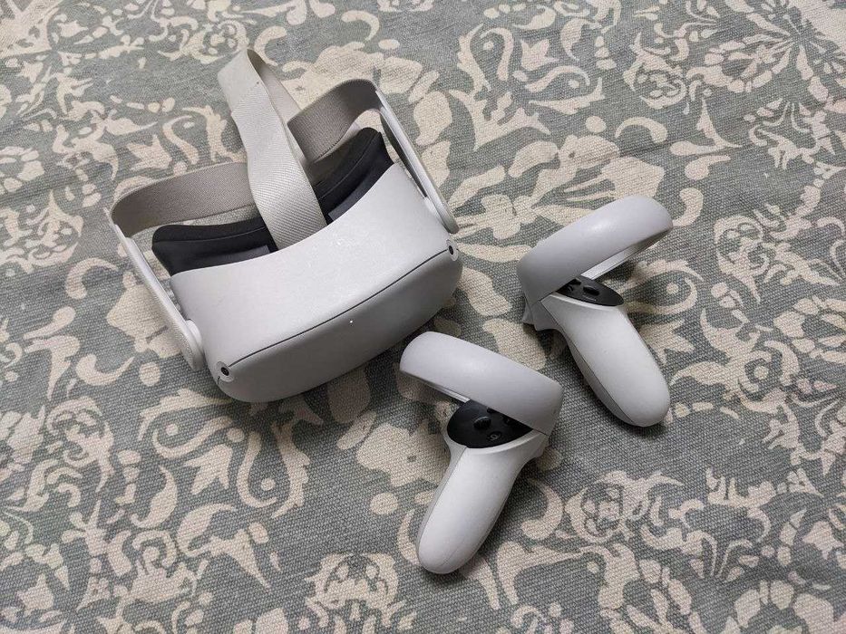 VR-гарнитура Oculus Quest 2 64 Гб VR очки виртуальной реальности