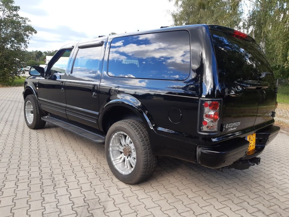 Ford Excursion 6.8 V10 Triton 2002r