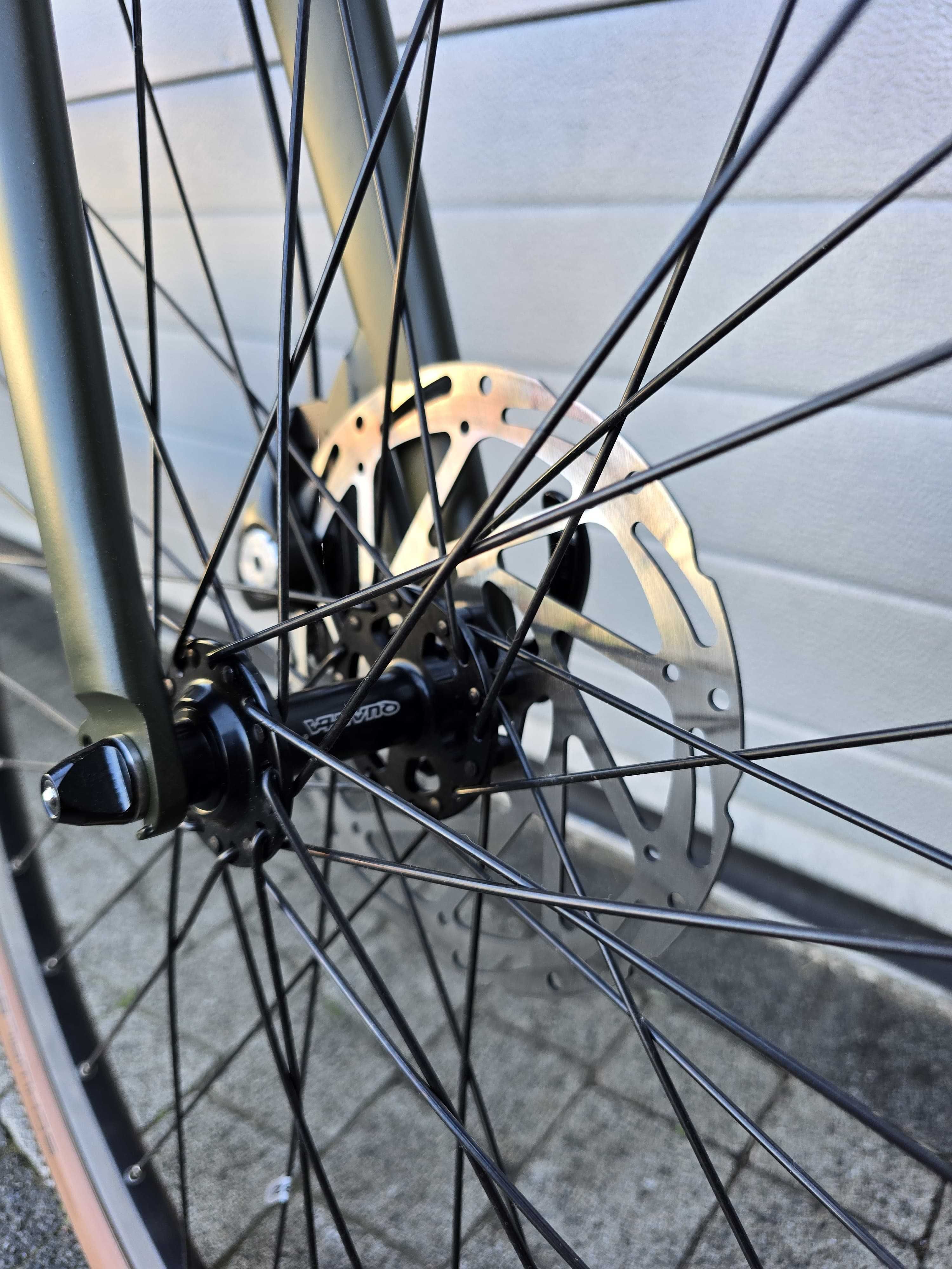 Ecobike Forest - Lekki rower elektryczny gravel jak nowy!