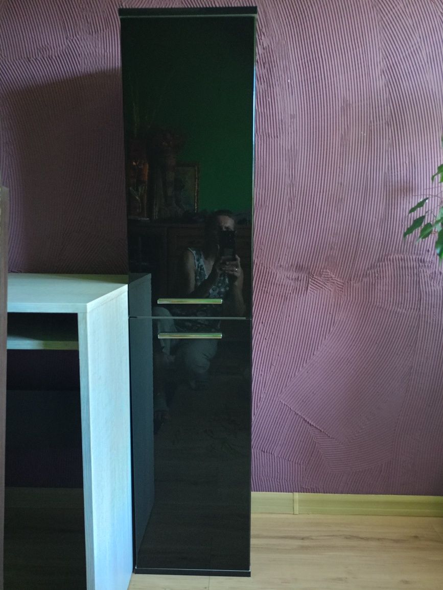Szafka łazienkowa słupek