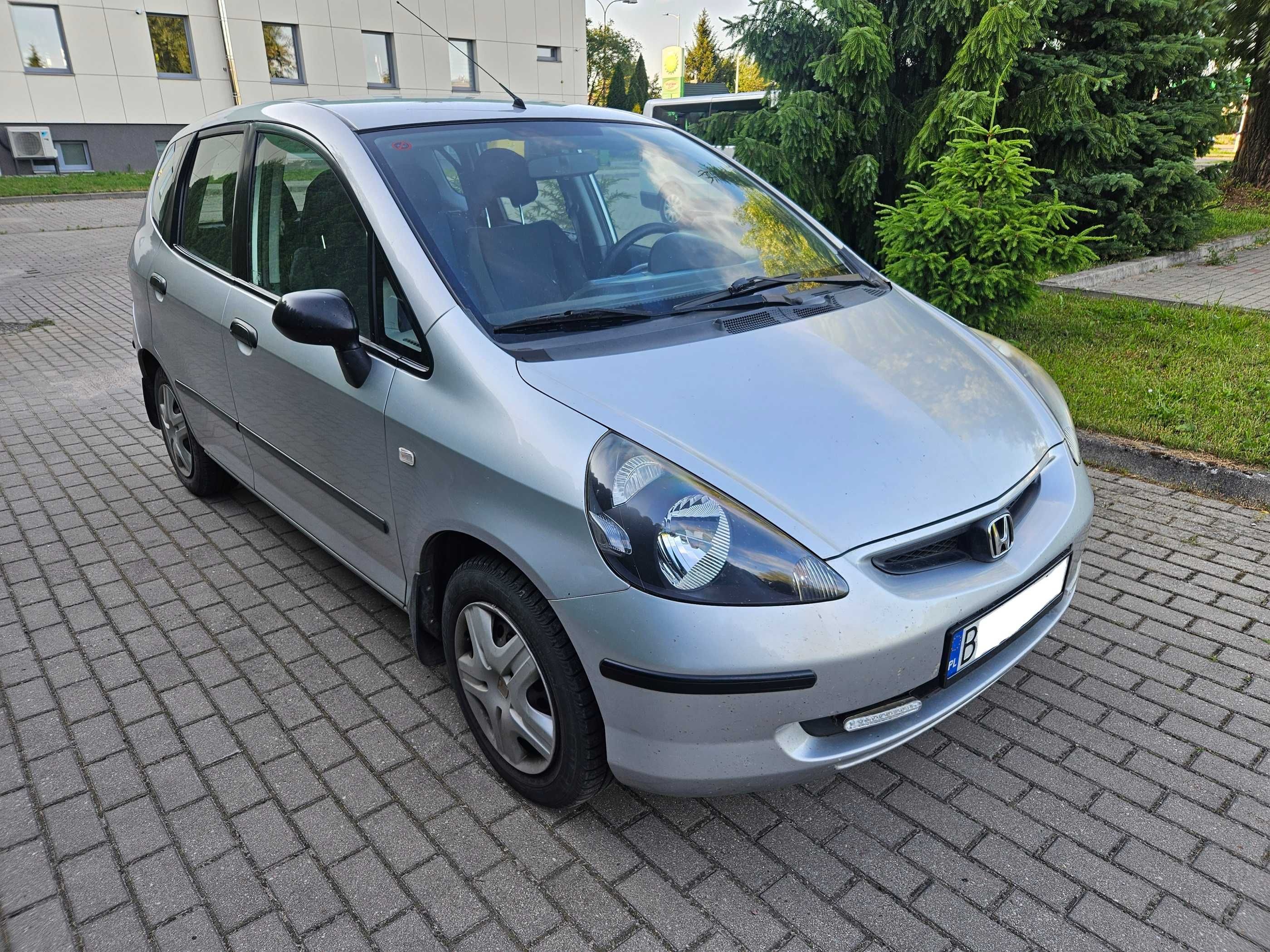 **Honda JAZZ 1.2 2004r prosta wersja  /  dobry stan**