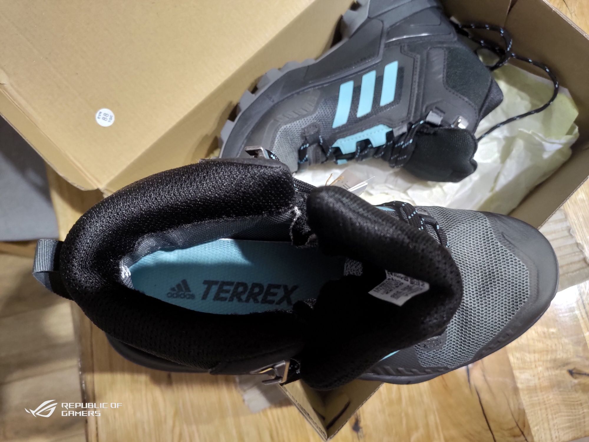 Adidas Terrex Swift R3 MID GTX W