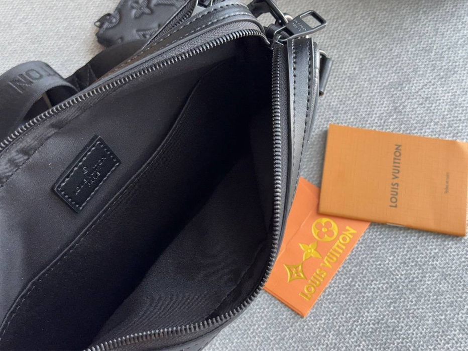 LOUIS VUITTON сумка мессенджер кожа мужская женская оригинал планшетка