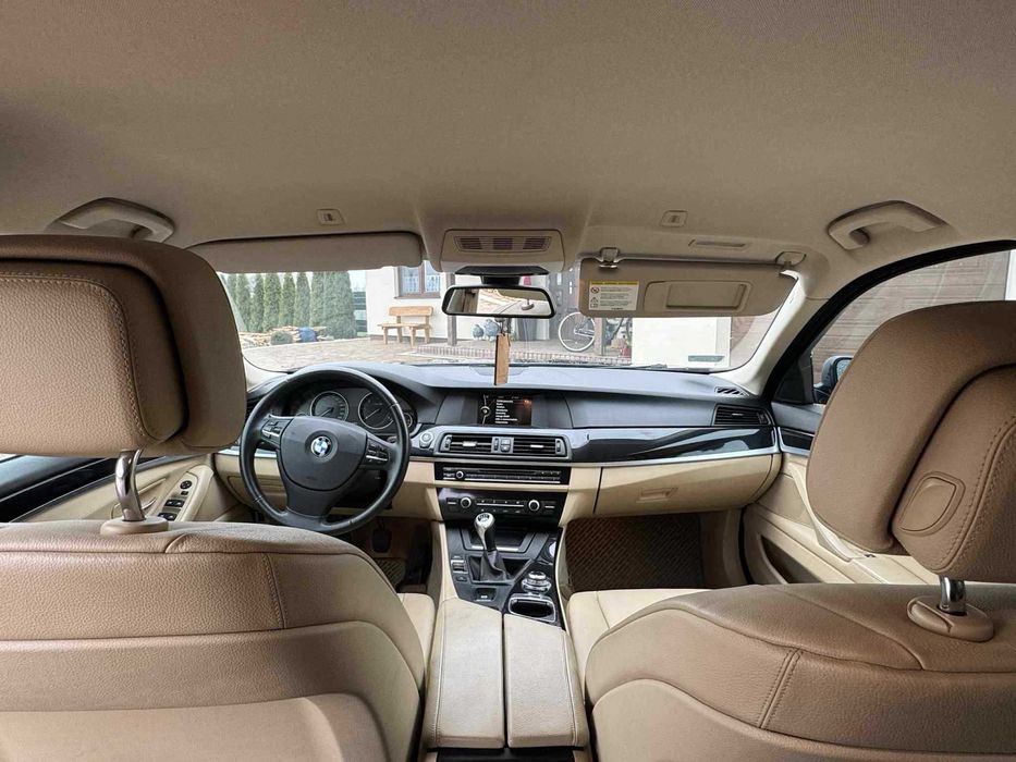 BMW Serii 5 Touring F11