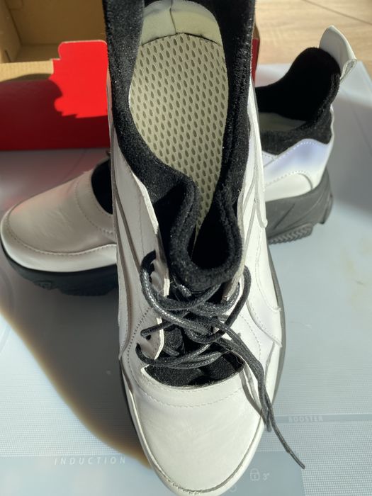 Снікерси жіночі 38 розмір НАТУРАЛЬНА ШКІРА НОВІ