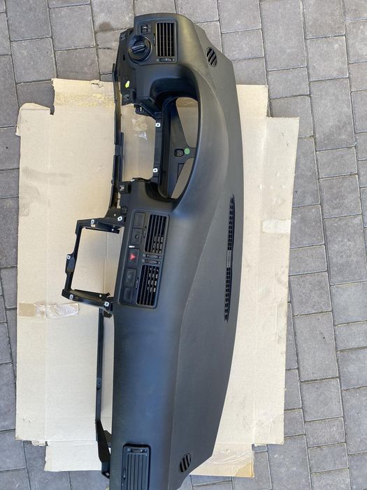 Торпеда панель консоль  Volkswagen Bora Golf 4 Гольф4 Бора