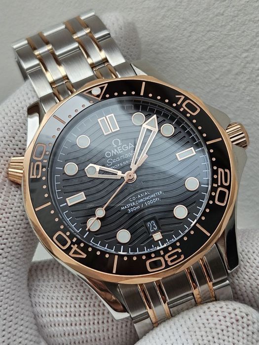 Эксклюзив! Швейцарские часы Omega Seamaster Gold-Black 300. ТОП модель