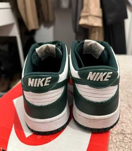 Nike Dunk Low Vintage Green 40