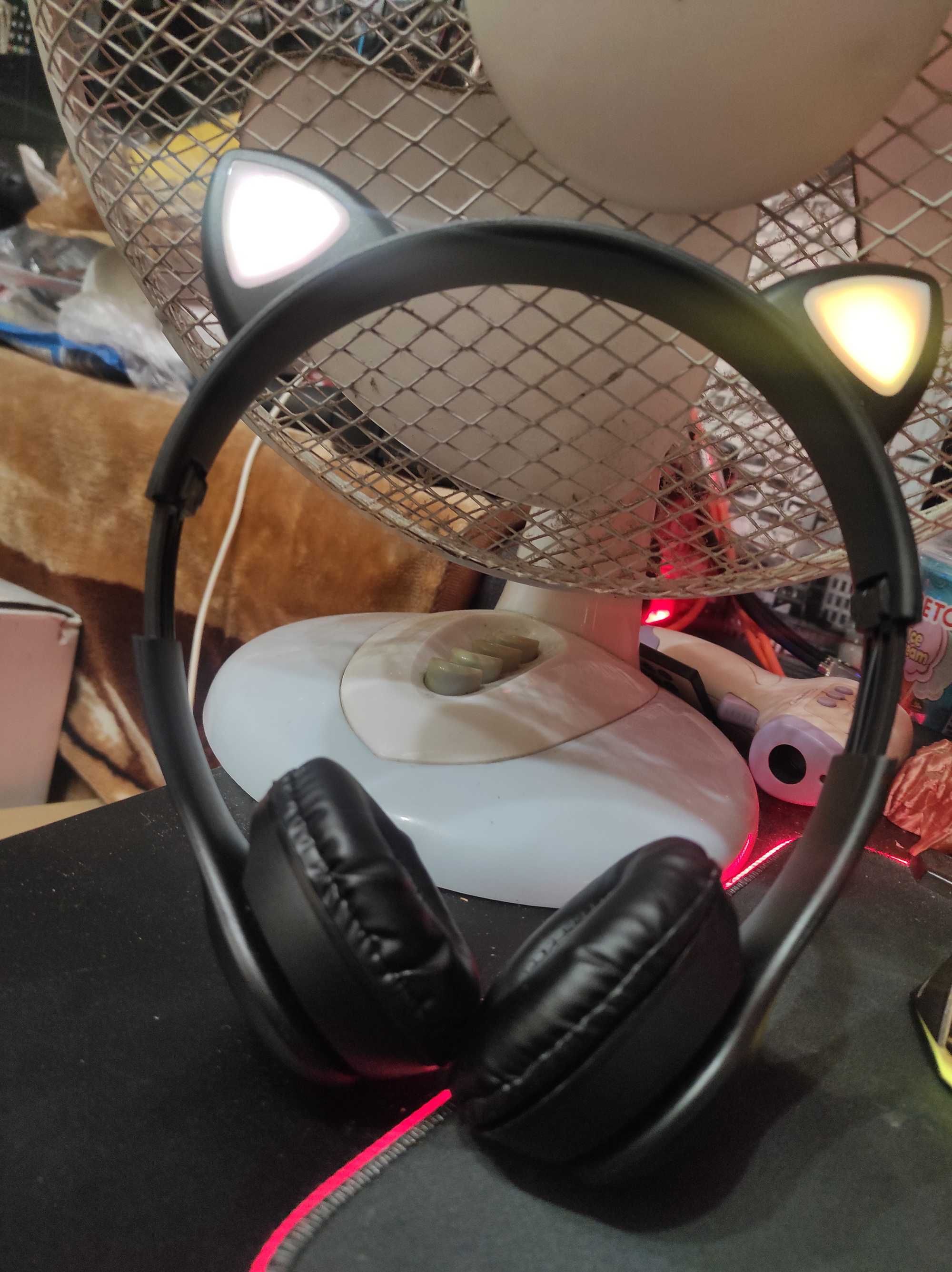 Słuchawki Bluetooth P47M Nauszne, RGB z Kocimi Uszkami