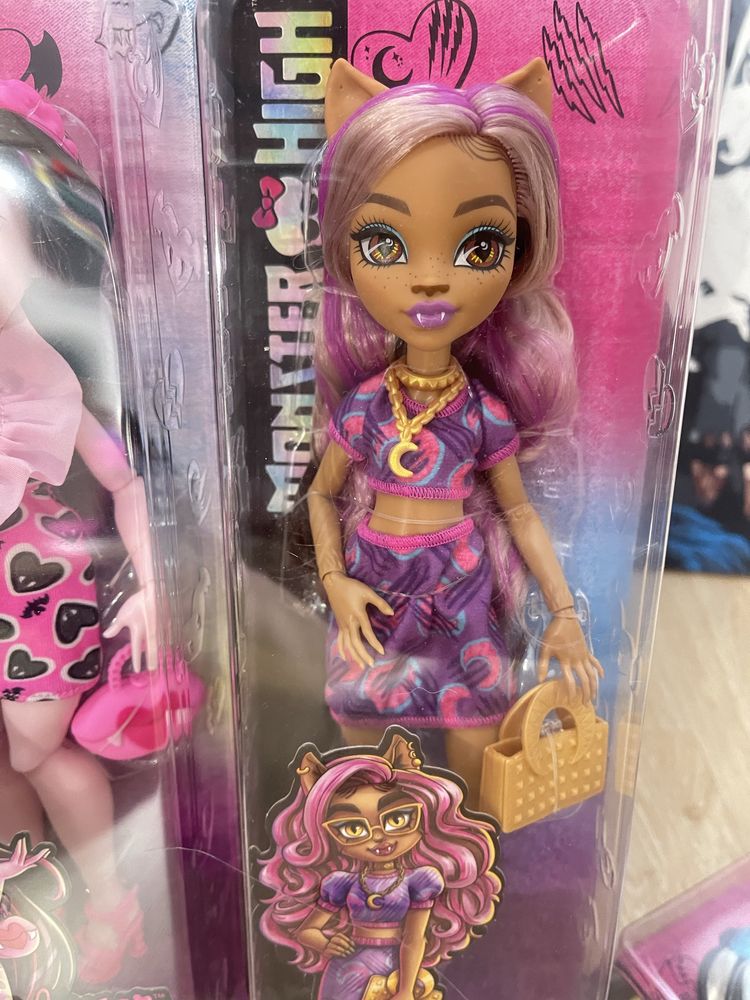 Monster high Draculaura,Cleo,Frenkie,Clawdeen
