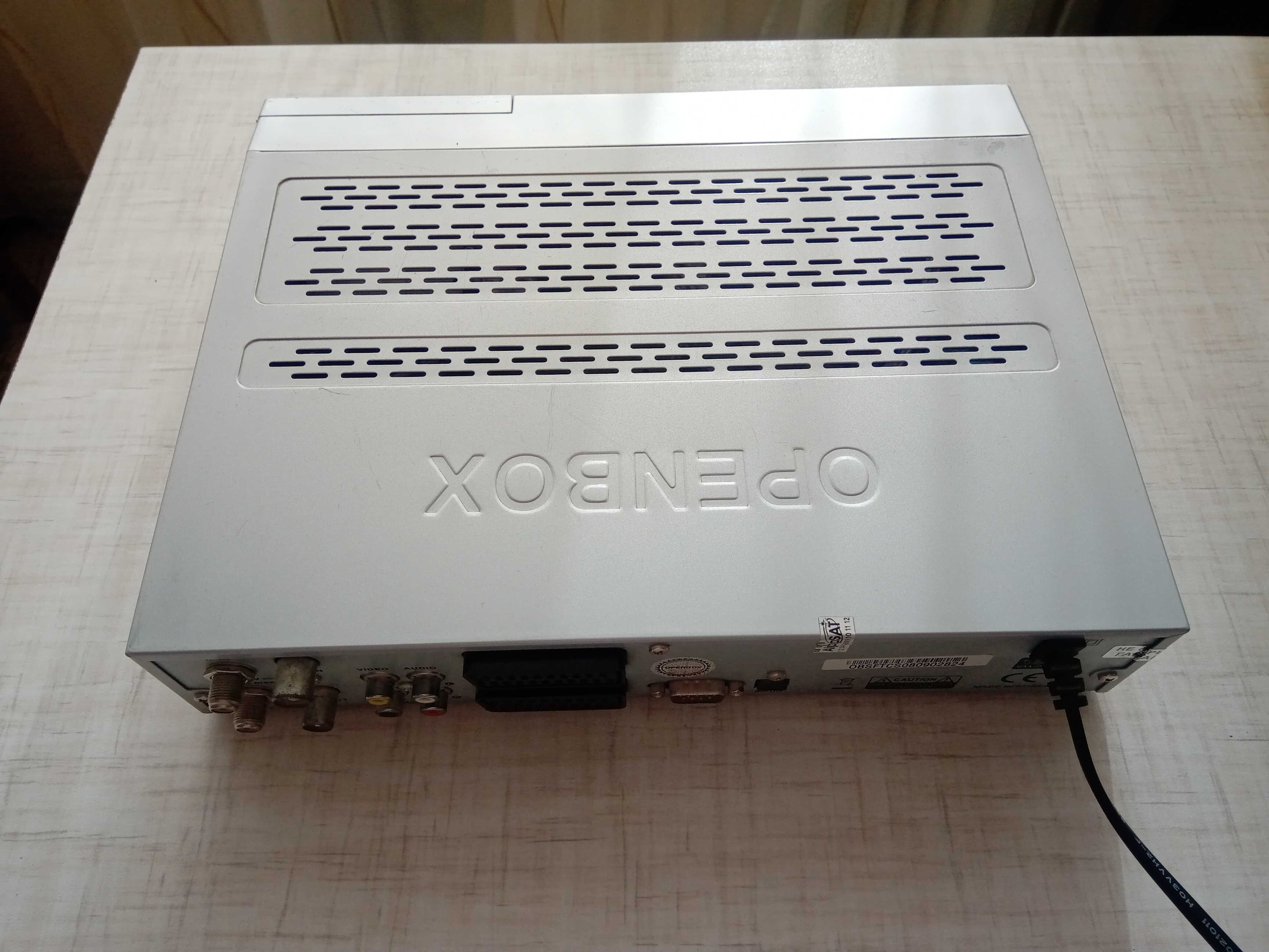 Тюнер OpenBox X-800