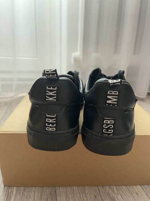 Кеди Bikkembergs чоловічі в чорному кольорі