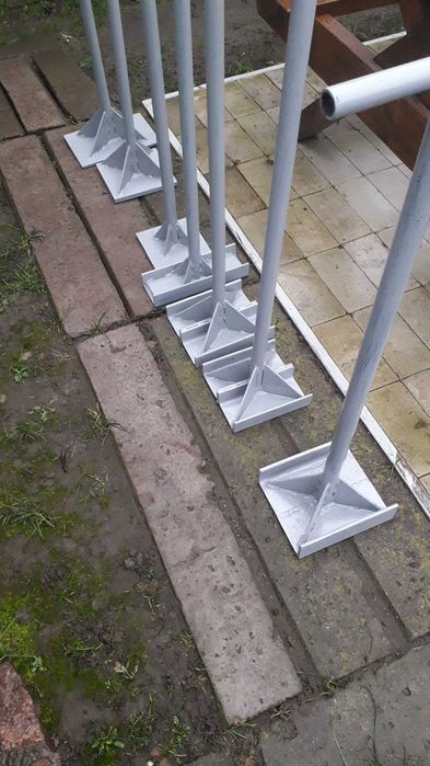 Ручна трамбовка для грунтів.