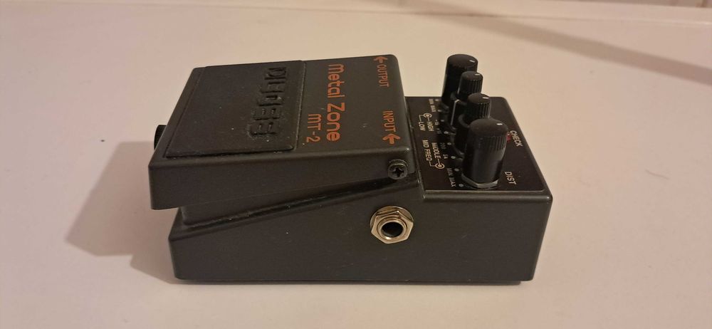 Boss Metal Zone  MT-2, Używany sprawny.