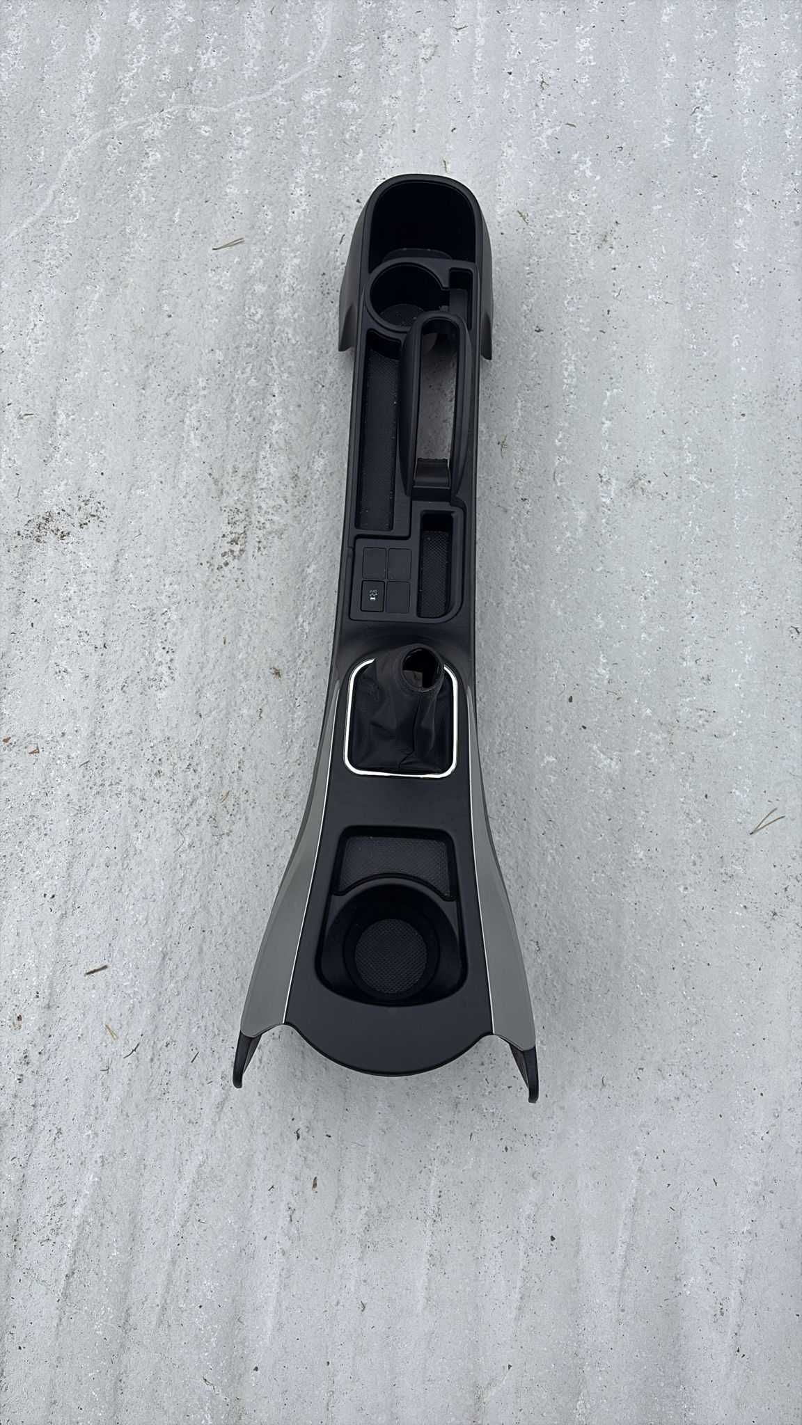 Tunel Yaris 3 (11/18)