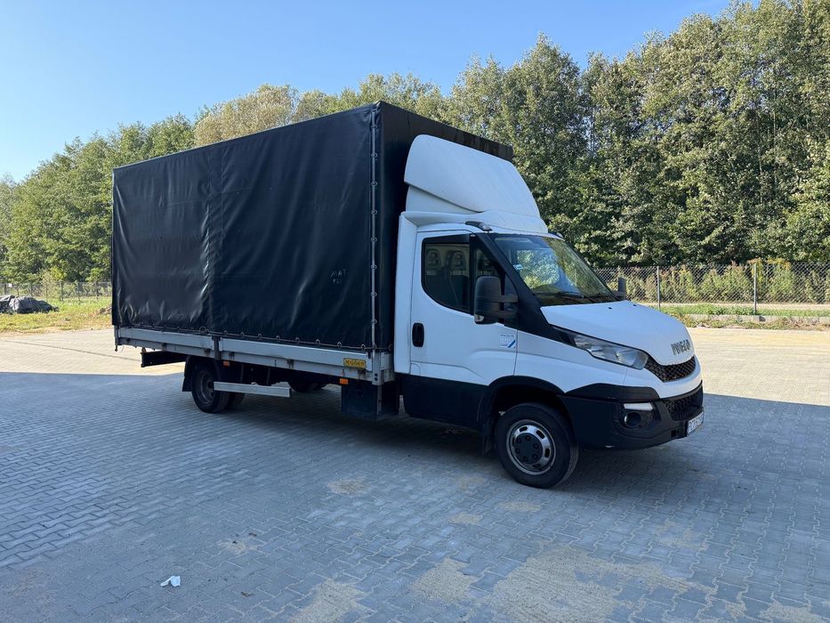 Iveco Daily 50 c 17 6 m paka skrzynia plandeka 3,0  Iveco daily 50c17 długa paka 6 m plandeka