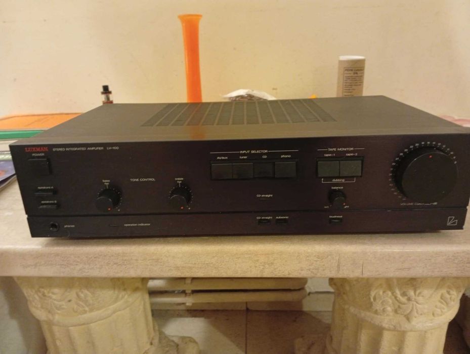 Wzmacniacz LUXMAN-LV 100