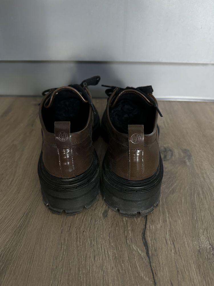 Жіночі коричневі низькі чоботи Massimo Dutti 37 розмір