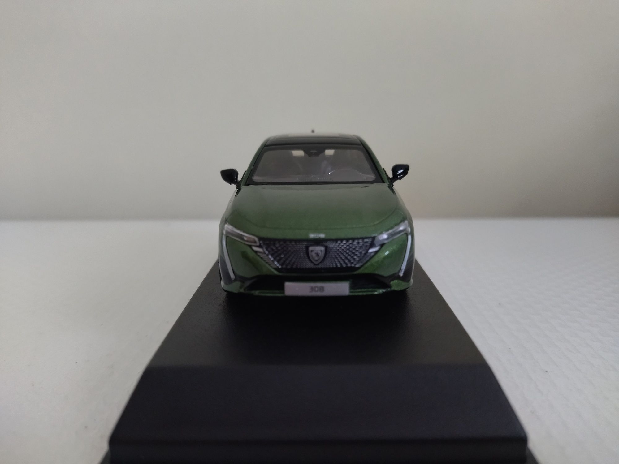 Miniatura Peugeot 308 Nova 1/43