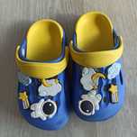 Crocsy, klapki basenowe rozmiar 25