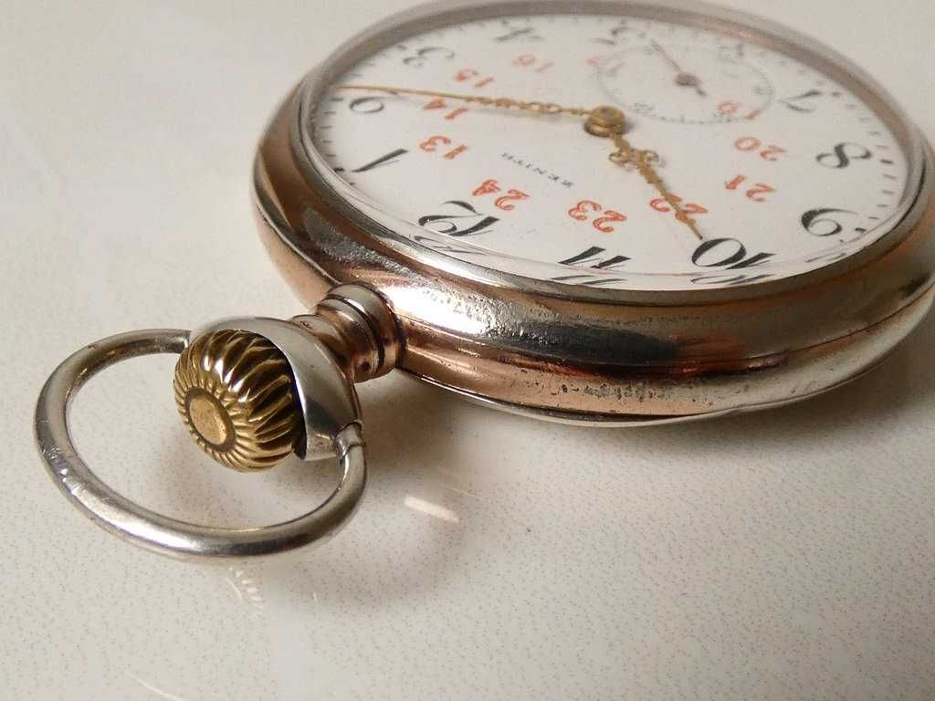 Zegarek kieszonkowy Zenith w srebrnej kopercie