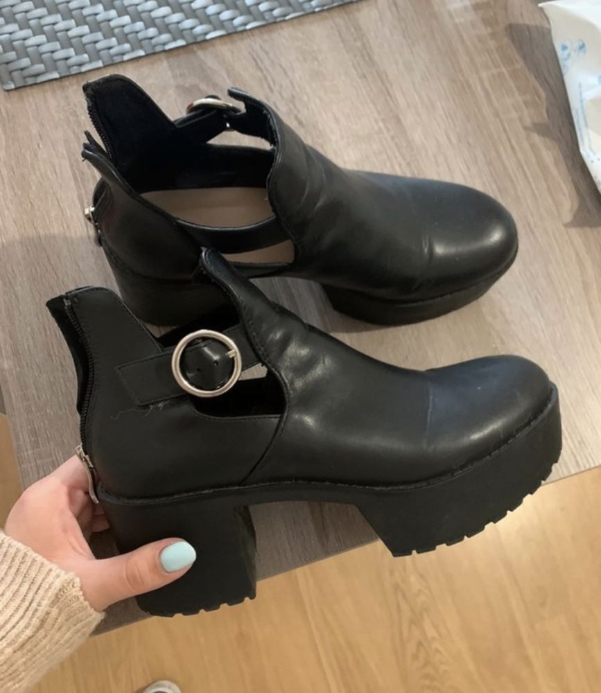 Botas de salto pull and bear