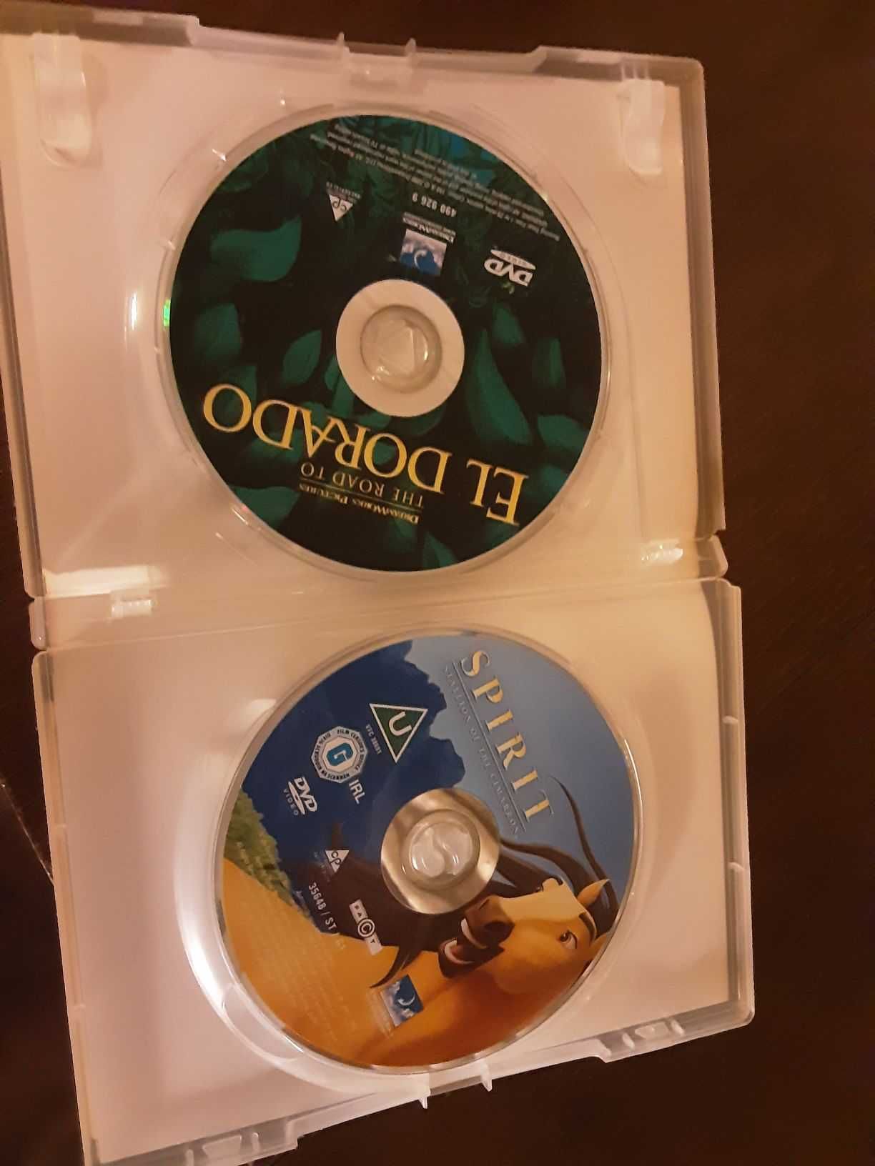 2 Filmes incluídos (Spirit e El Dorado) na mesma caixa personalizada