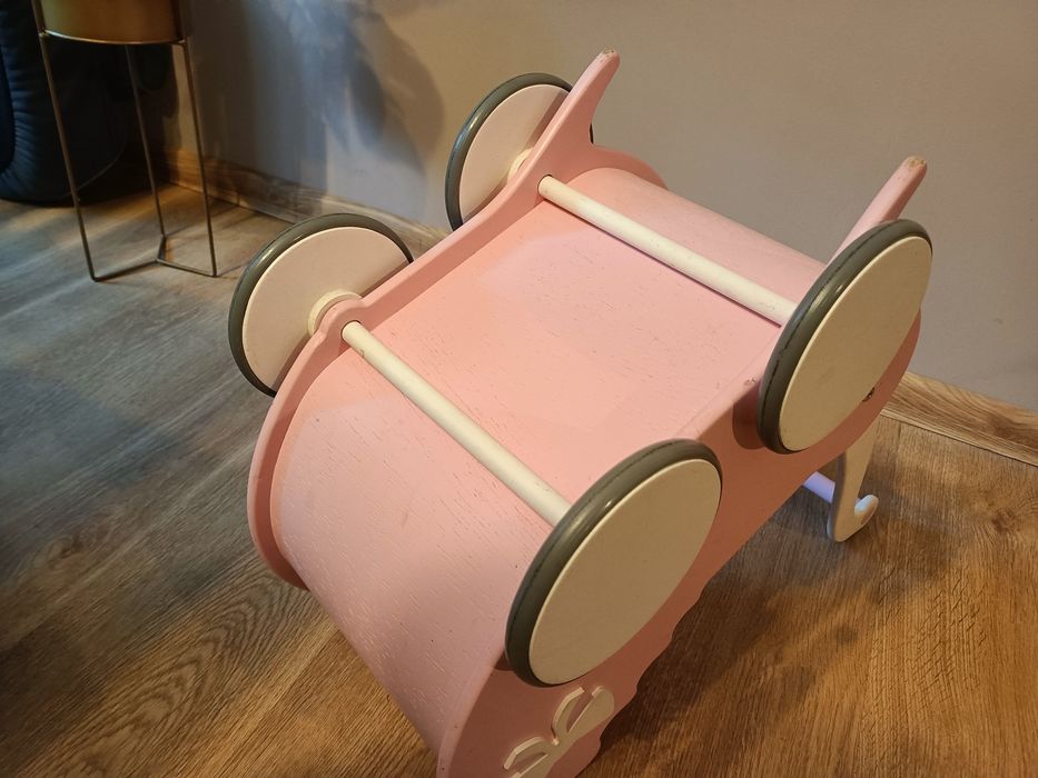 Drewniany wózek dla lalek
