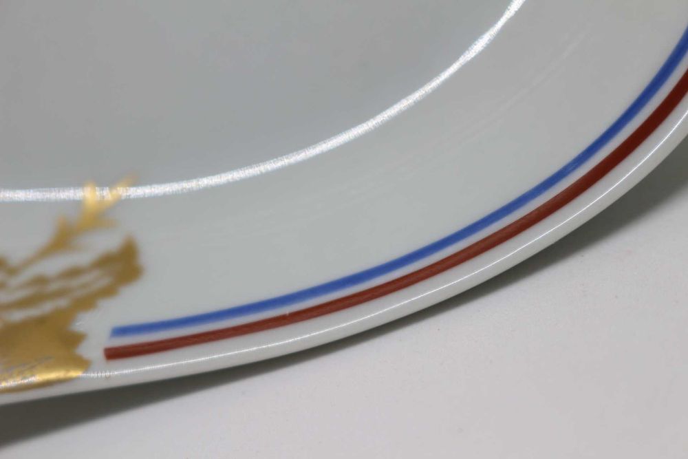 Rara Conserveira Vista Alegre Mottahedeh Diplomatic Eagle 17,8 cm