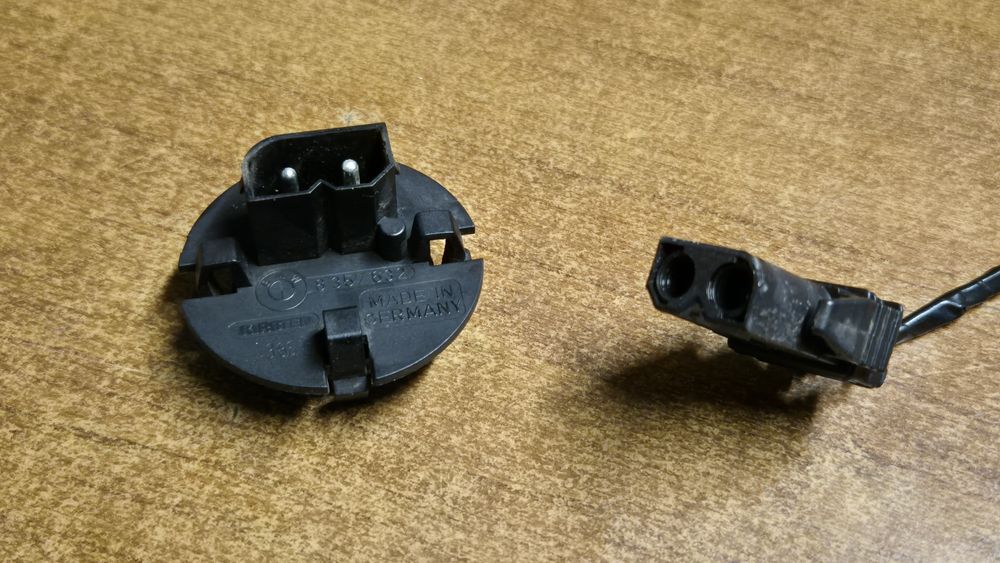BMW E36 E34 E31 Z3 Czujnik Temperatury Podgrzewacz Dyszy Spryskiwacza
